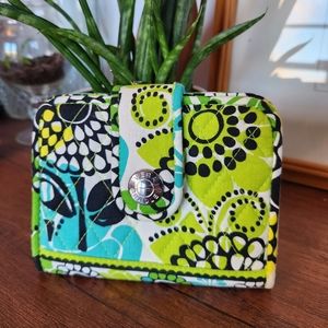 Vera Bradley Lime's Up Card/ ID Holder